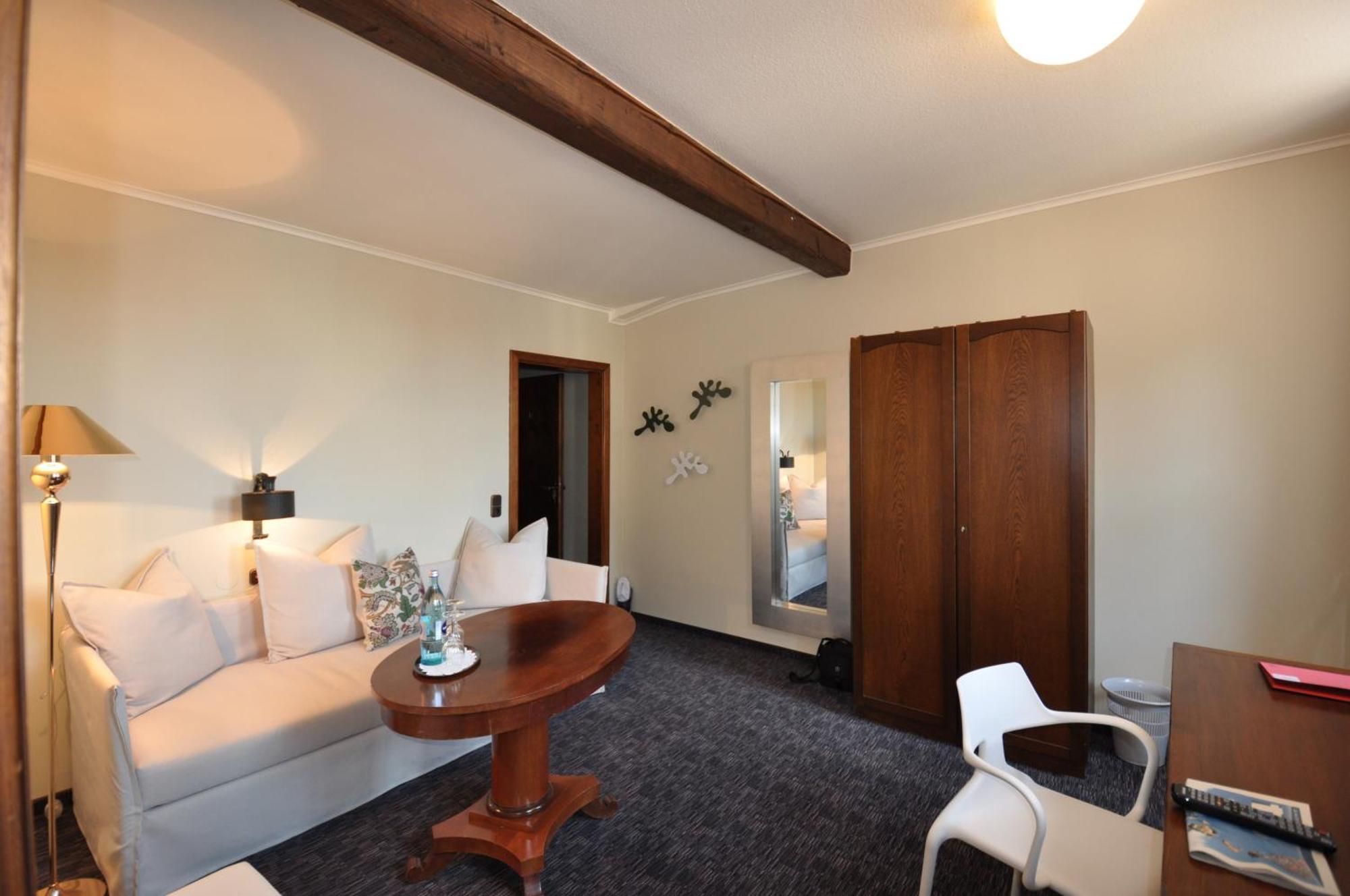 Hotel Schmuckkaestchen Miltenberg Kültér fotó