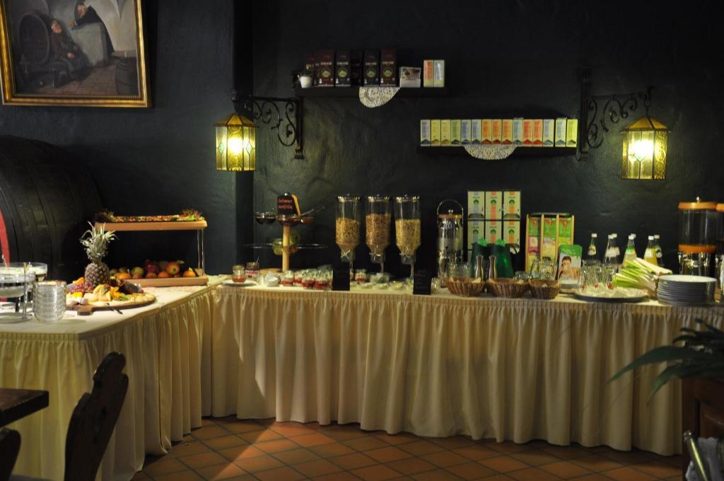 Hotel Schmuckkaestchen Miltenberg Kültér fotó
