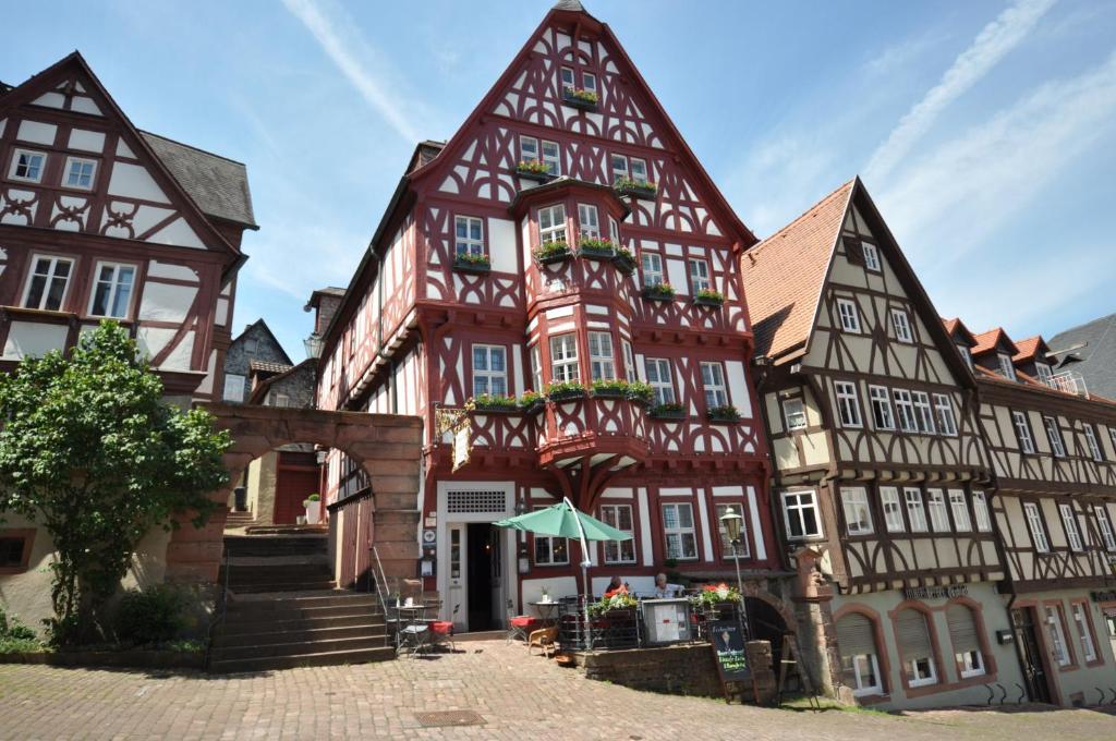 Hotel Schmuckkaestchen Miltenberg Kültér fotó