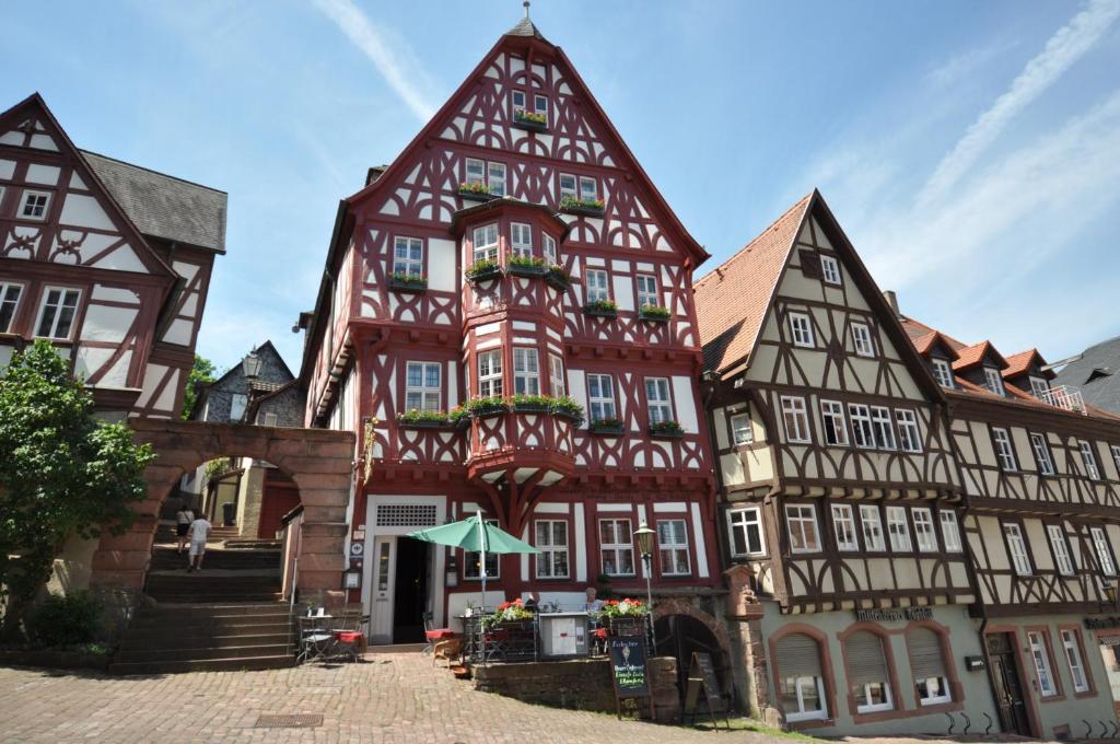 Hotel Schmuckkaestchen Miltenberg Szoba fotó
