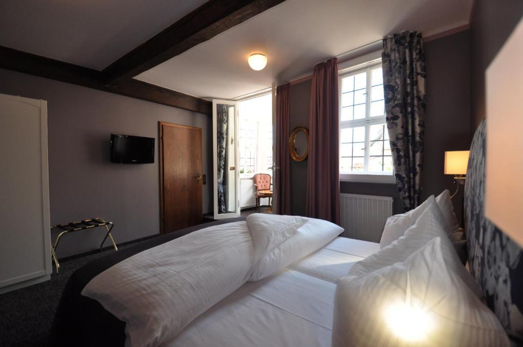 Hotel Schmuckkaestchen Miltenberg Szoba fotó