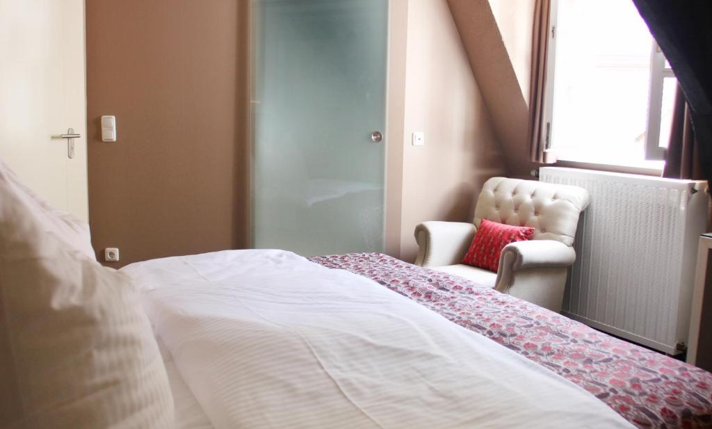 Hotel Schmuckkaestchen Miltenberg Szoba fotó
